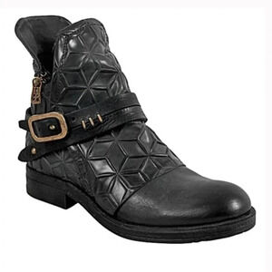 A.S. 98 Isha Leather Booties 39